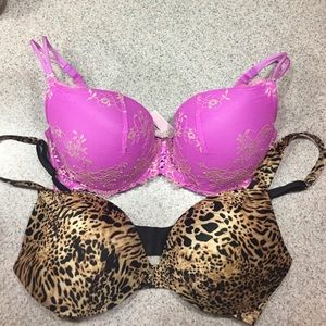 Set of 2 Victoria's Secret push-up bras