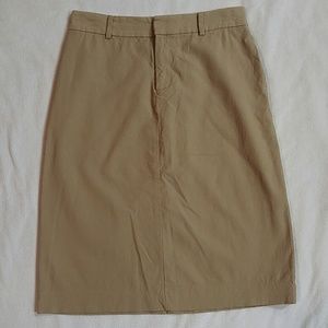 Tan Banana Republic pencil skirt