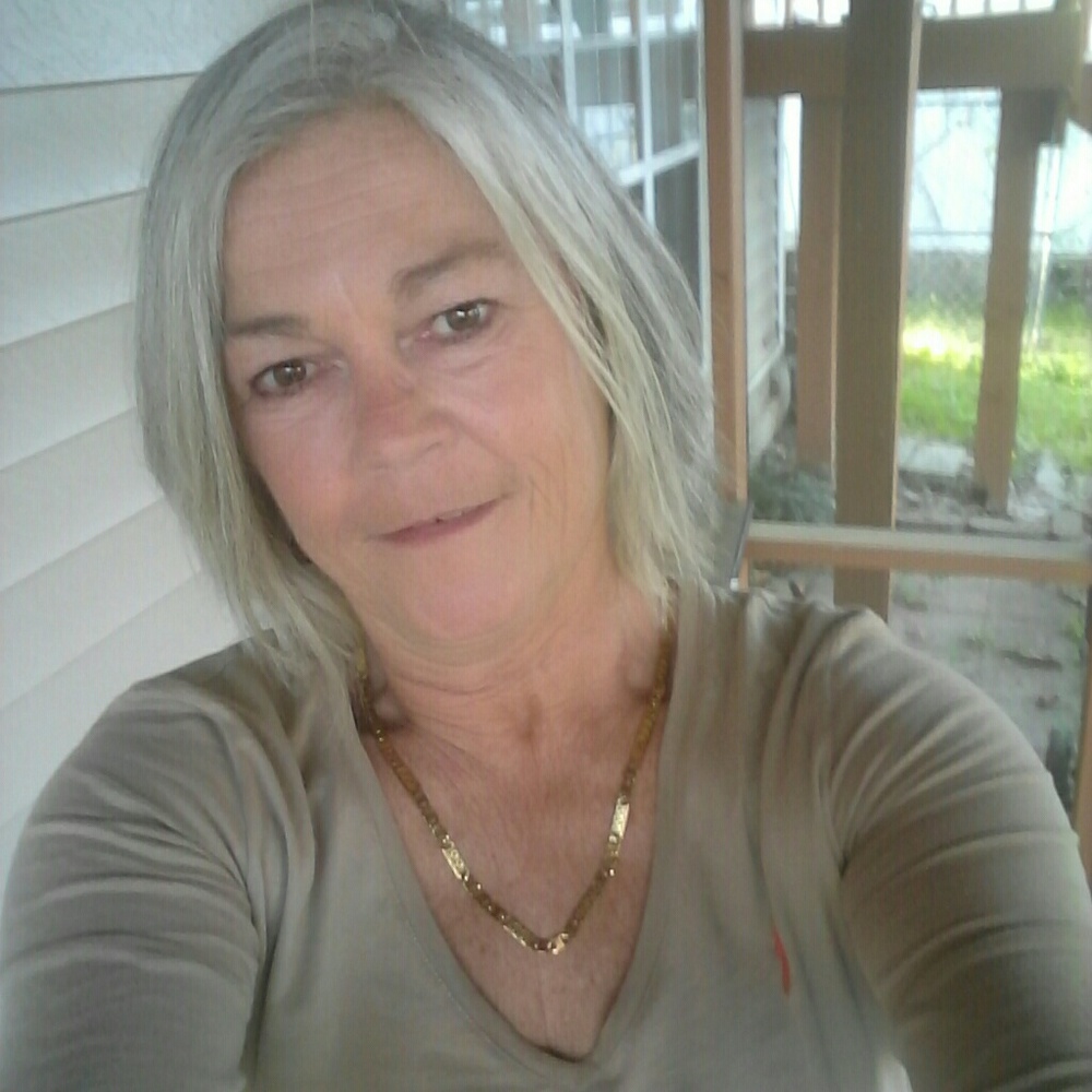Meet your Posher, Teresa