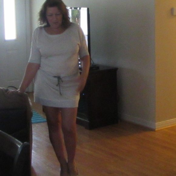 Meet your Posher, Patricia - Picture 1 of 1