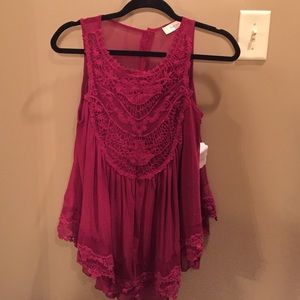 Altar'd state maroon lace top