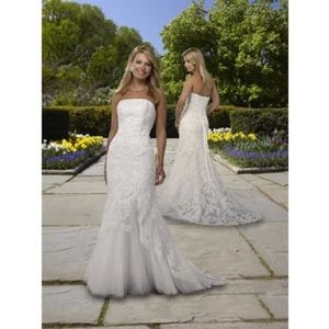 Wedding dress