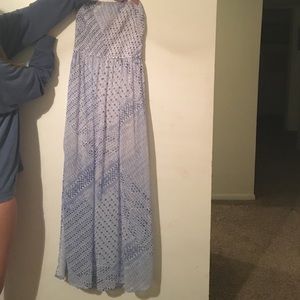 HOLLISTER FLOWY DRESS