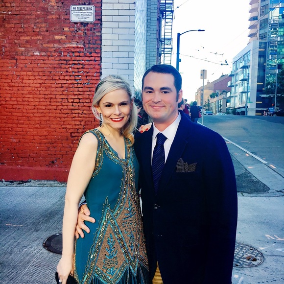 Meet your Posher, Lindsey - Picture 2 of 2