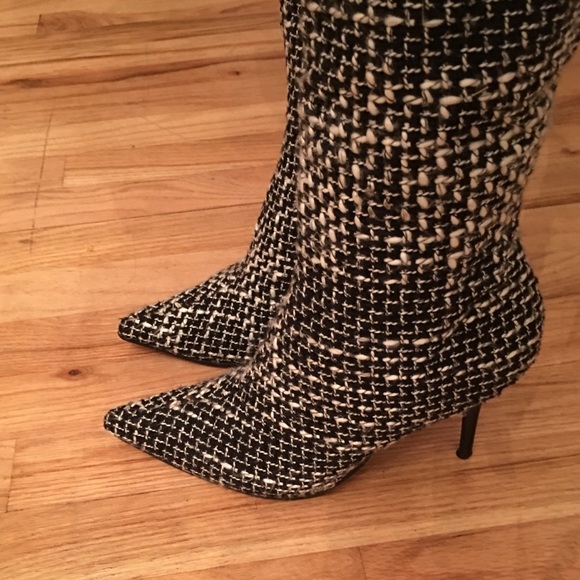 More pics of Retro Tweed boots! Vintage Classic - Picture 2 of 4