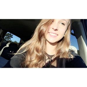 Meet your Posher, Shay