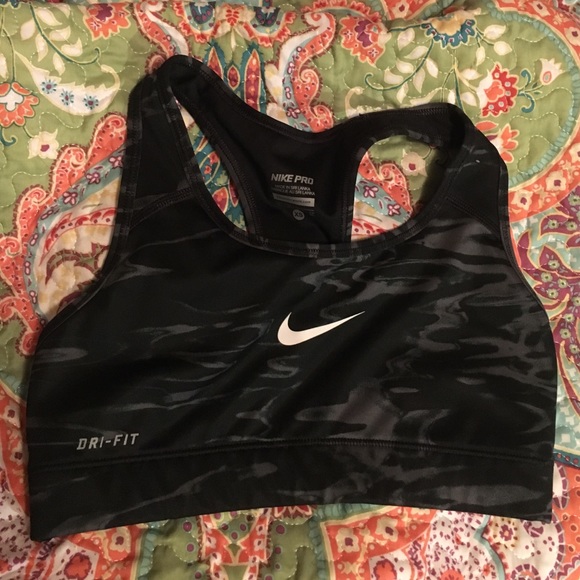 Nike Dri-Fit Sports Bra