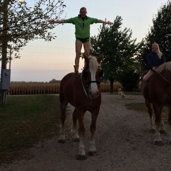 Meet your Posher, Nicole