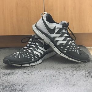 Nike free trainer 5.0