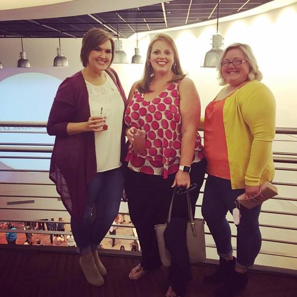 Meet your Posher, Elyse