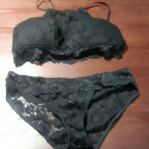 Bra and panties set from adore me never worn
