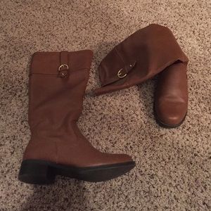 Riding boots - perfect condition. Only worn once.