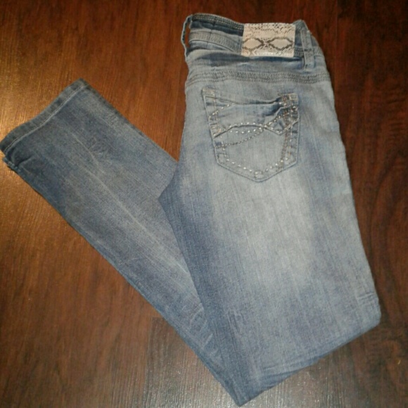 Dollhouse Skinny Jeans
