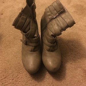 Brown wedge boots