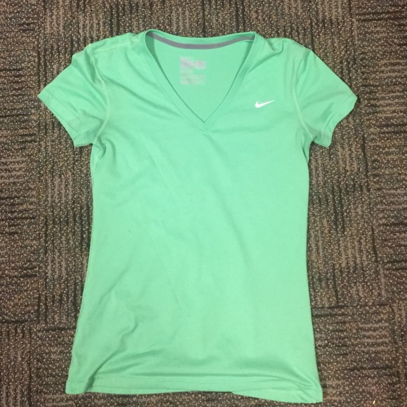 Small nike dri-fit v-neck