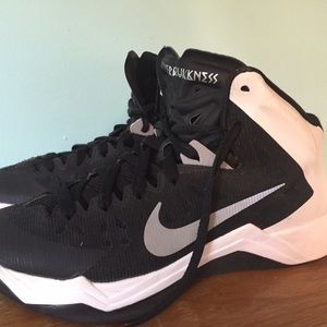 Nike Basketball Shoes