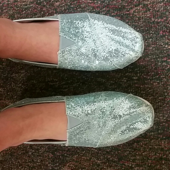 Blue sparkle TOMS!
