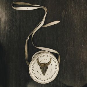 Stela9 Handcrafted Canteen Crossbody