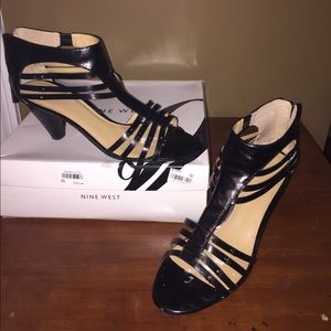 Nine West dressy sandals