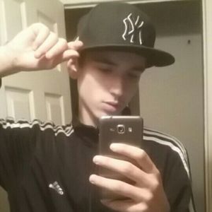 Meet your Posher, Skyler