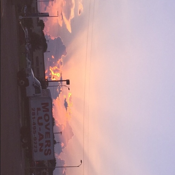 Meet your Posher, Crystal - Picture 3 of 3