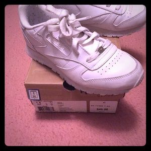 Youth Reebok 'Classic Leather' White Sneakers