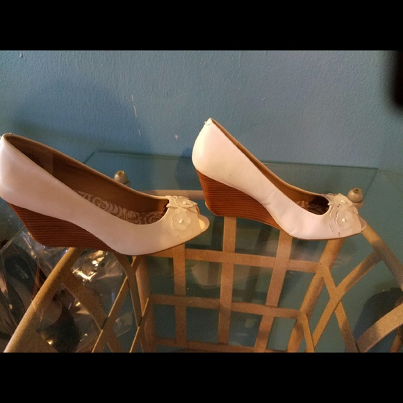 Wedge heels - Picture 2 of 4