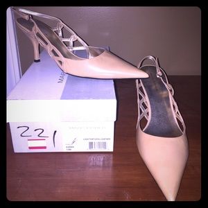 Marc Fisher pointy-toe nude heels