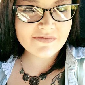 Meet your Posher, Joanna