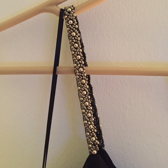 Black flowy top - Picture 3 of 7