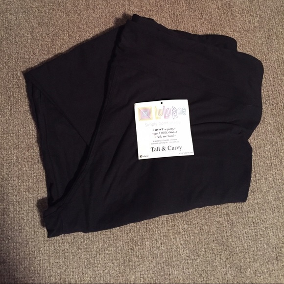 LuLaRoe solid black TC leggings - Picture 2 of 2