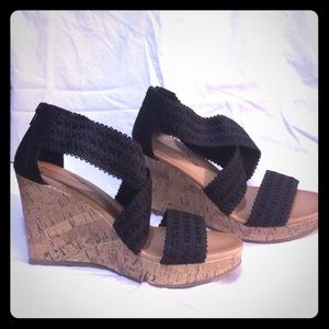 Women's casual wedge heels