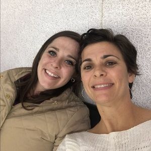 Meet your Posher, Jillian