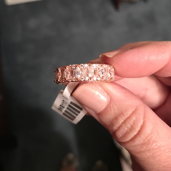 Size 6. Rose over sterling. NWT