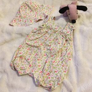 babyGAP romper and sun hat outfit