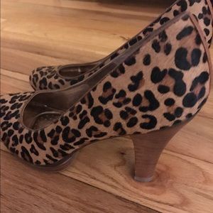 Sofft brand cheetah heels
