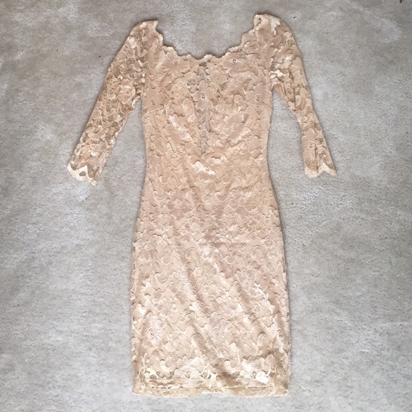Nude lace dress. Brand new! Size XS. Lined - Picture 2 of 4