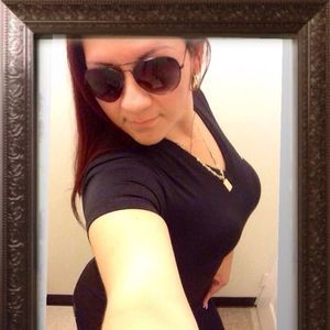 Meet your Posher, Dolores