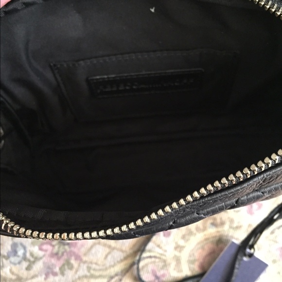 REBECCA MINKOFF QUILTED CROSS BODY BAG๐FIRM PRICE - Picture 4 of 4