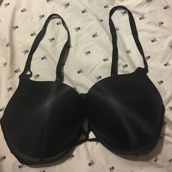 Bombshell Victoria's Secret bra