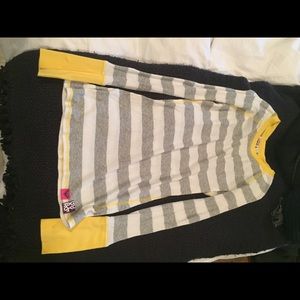 Roxy long sleeved shirt