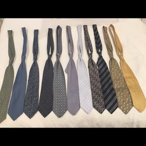 11 stylish silk men's ties.