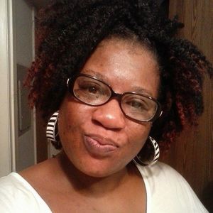 Meet your Posher, Corina