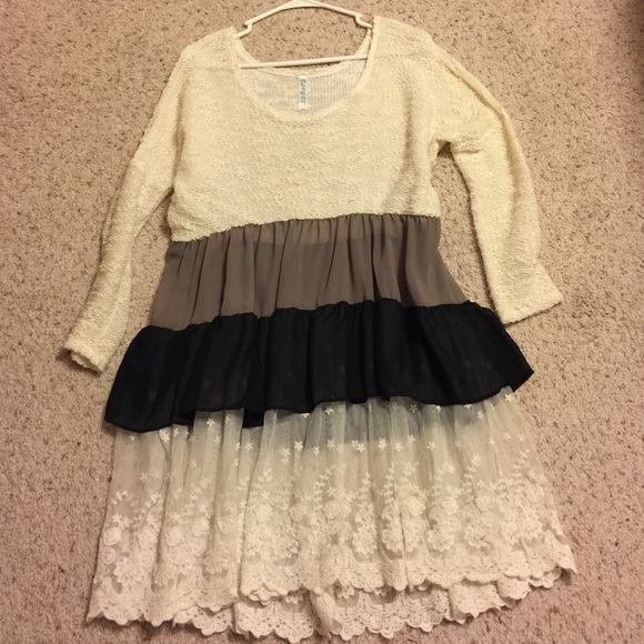 Lace tunic