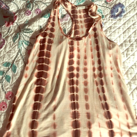 Tank - Picture 1 of 1