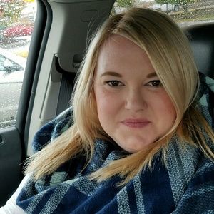 Meet your Posher, Tiffany