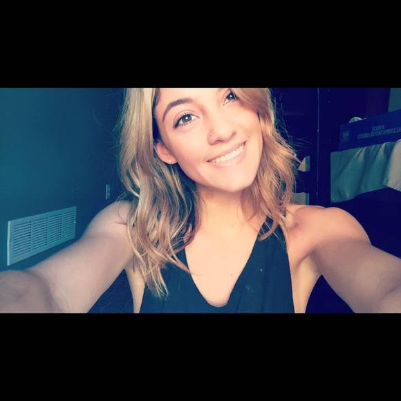 Meet your Posher, Jessie - Picture 1 of 1