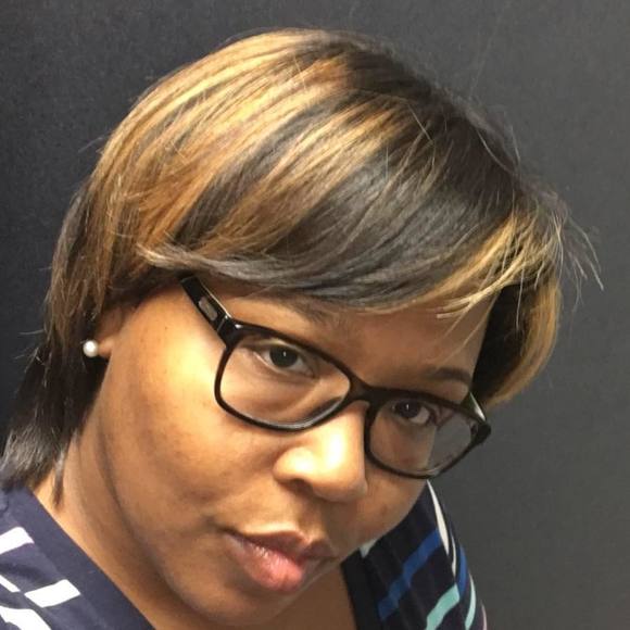 Meet your Posher, Nikkie - Picture 1 of 1