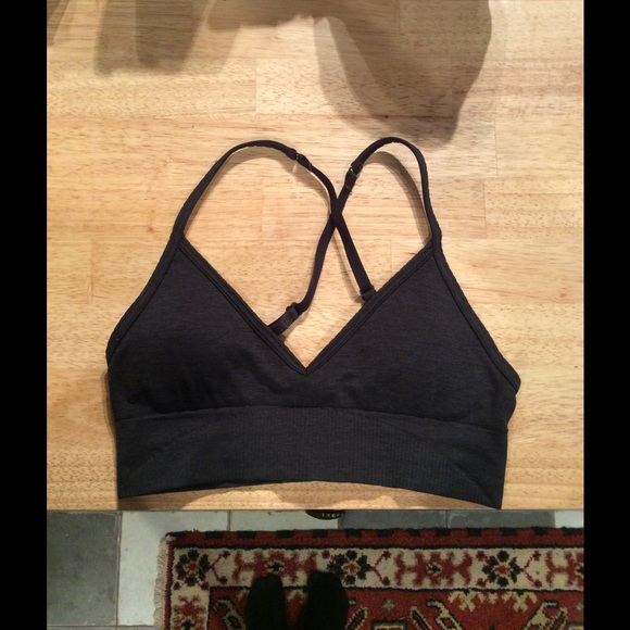 Lululemon bra 4