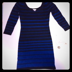 Black & Blue shirt dress  with boat neck